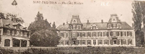 kasteel voor de renovatie